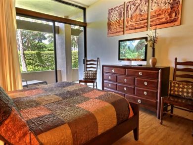 Spacious Maui, Hawaii Two Bedroom Rental Condo With Pool